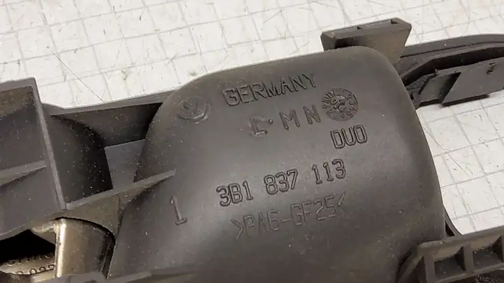 Volkswagen PASSAT B5.5 (2001 - 2005) 3B1837113 Внутренняя ручка двери — фото 4