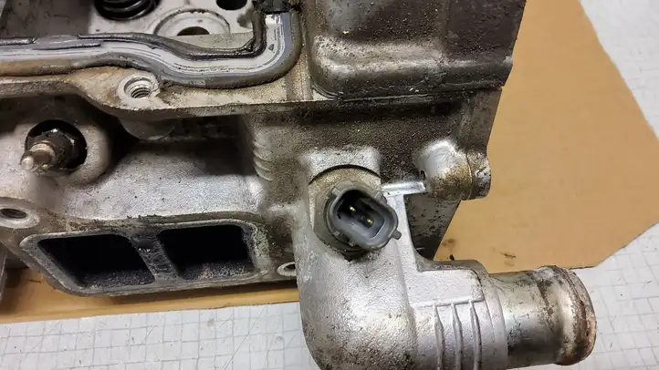 Subaru Outback (2009 - 2014) T20D Головка блока цилиндров — фото 3