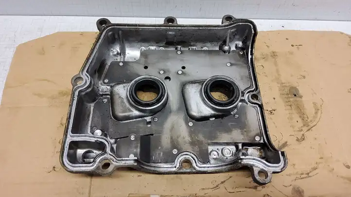 Subaru Outback (2009 - 2014) Крышка головки блока цилиндров — фото 2