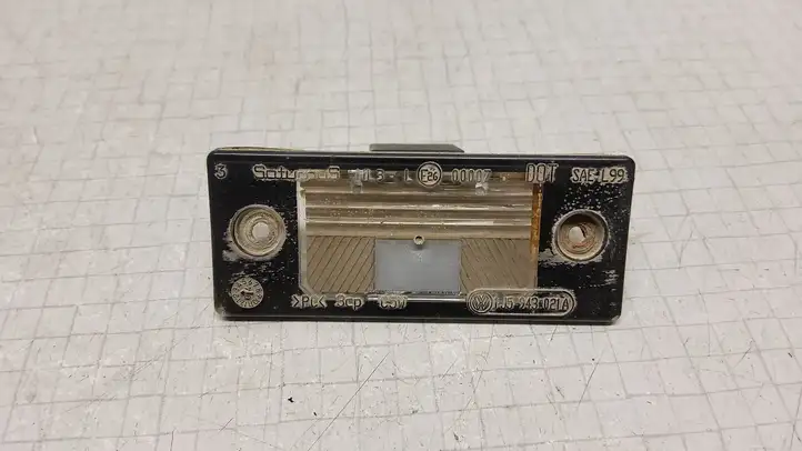 Volkswagen PASSAT B5.5 (2001 - 2005) 1J5943021A Подсветка номера — фото 1