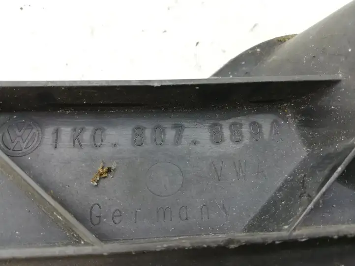 Volkswagen Golf V (2003 - 2009) 1K0807889A Кронштейн переднего бампера — фото 3