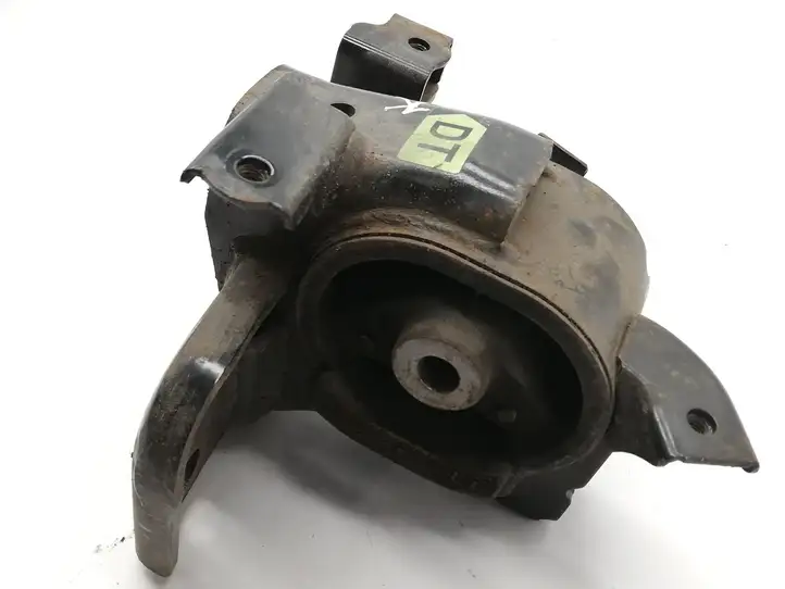 Toyota Avensis T270 (2009 - 2012)   Подушка коробки передач