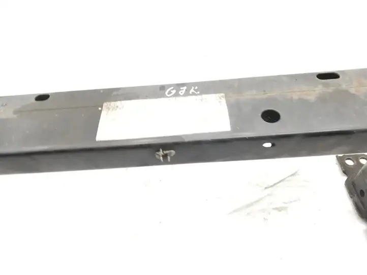 Toyota Avensis T270 (2009 - 2012)   Балка переднего бампера