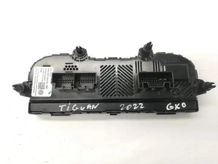 Volkswagen Tiguan (2020 - 2024) 5NA907044AJ Управление климат контролем — фото 3