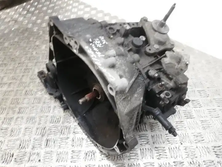 Peugeot 3008 I (2008 - 2015) DV6TED4 Механическая коробка передач, 6 передач — фото 4