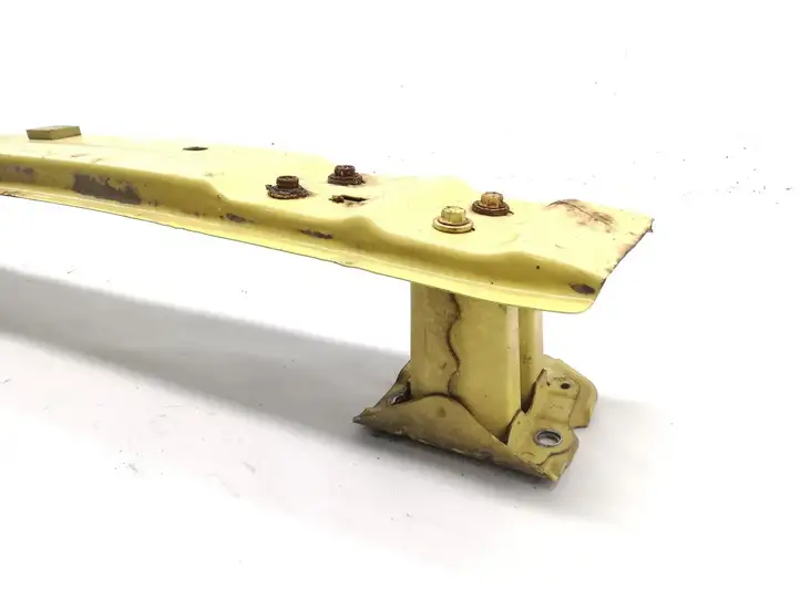 Toyota Verso (2009 - 2012)   Задняя балка