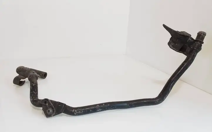 Volkswagen PASSAT B6 (2005 - 2010) 8N0121070F Трубка подачи воздуха — фото 1