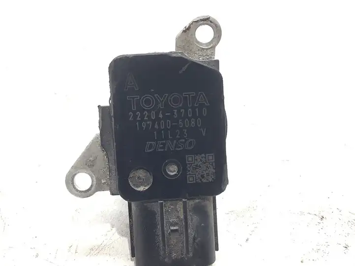 Toyota Avensis T270 (2009 - 2012) 2220437010 Датчик массового расхода воздуха — фото 3