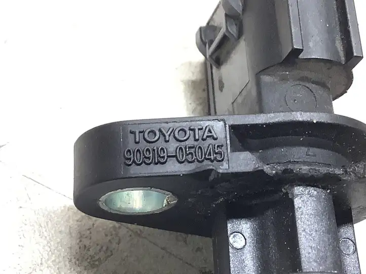 Toyota Prius (XW20) (2003 - 2009) 9091905045 Датчик коленвала — фото 3