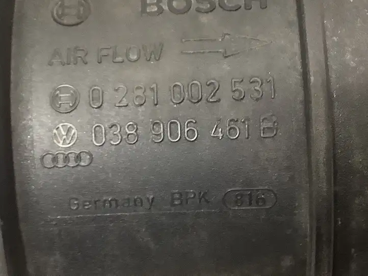 Audi A3/S3 8P (2004 - 2008) 038906461B Датчик массового расхода воздуха — фото 4
