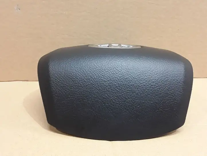 Toyota Avensis T270 (2009 - 2012) Крышка airbag рулевого колеса — фото 3