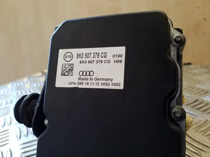 Audi A5 8T 8F (2011 - 2016) 8K0907379CG ABS блок — фото 2