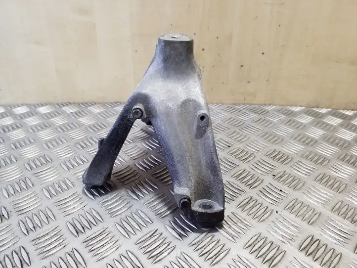 Audi A5 8T 8F (2011 - 2016) 8K0199308BE Кронштейн двигателя — фото 3