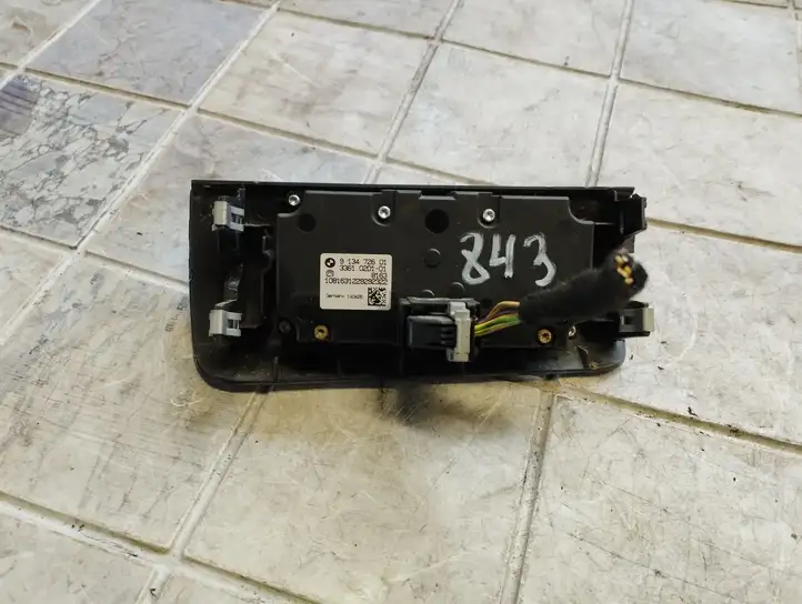 BMW X6 E71 (2008 - 2014) 913472601 Включатель фонарей — фото 4