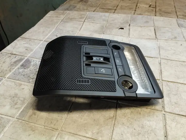 BMW X6 E71 (2008 - 2014) 61319178174 Передняя подсветка — фото 4