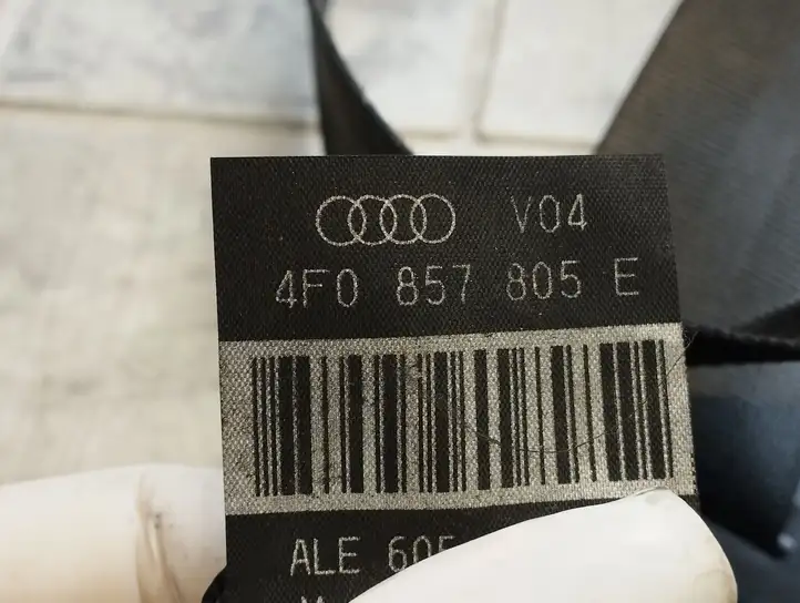 Audi A6 S6 C6 4F (2004 - 2008) 4F0857805E Задний ремень безопасности — фото 2