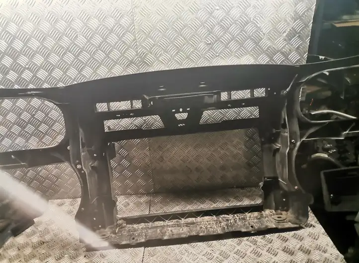 Volkswagen Touran I (2003 - 2010) Панель радиаторов двигателя — фото 3