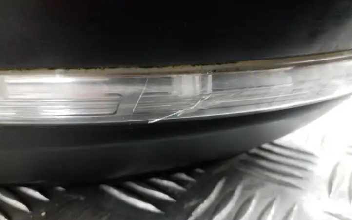 Volkswagen PASSAT B7 (2011 - 2014) 3C0857933A Боковое зеркало с электроприводом — фото 6