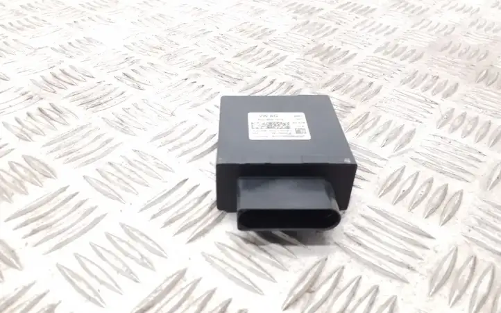Volkswagen Golf VII (2013 - 2019) 5Q0906121K Блок управления топливным насосом — фото 1