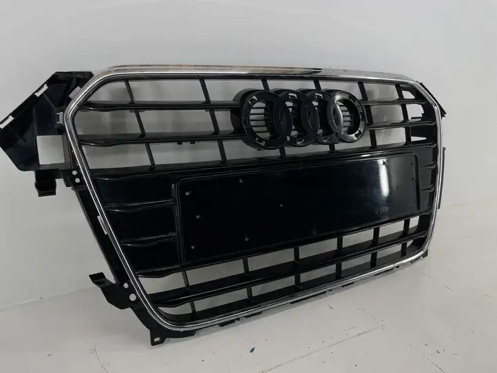 Audi A4 S4 B8 8K (2011 - 2015) 8K0853651E Верхняя решетка радиатора — фото 2