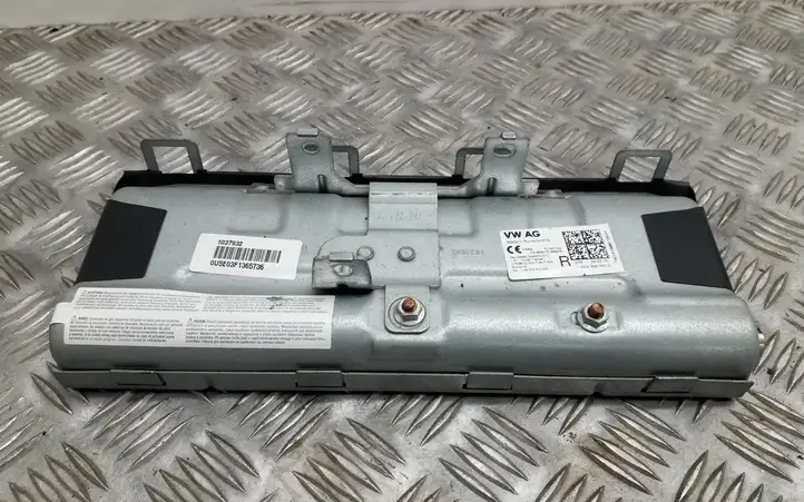 Volkswagen Golf VII (2013 - 2019) 5G2880842D Коленная подушка безопасности — фото 4