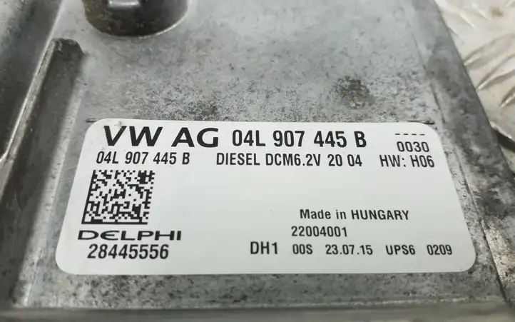 Volkswagen Golf VII (2013 - 2019) 04L907445B Блок управления двигателем (ЭБУ) — фото 4