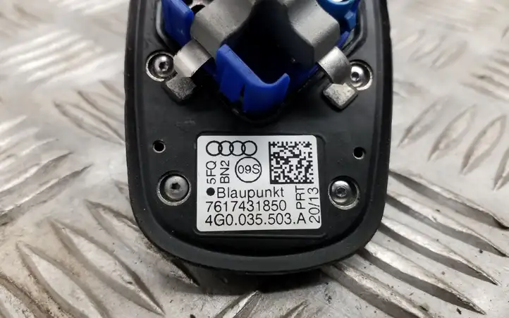 Audi Q3 8U (2011 - 2014) 4G0035503A Радиоантенна — фото 6