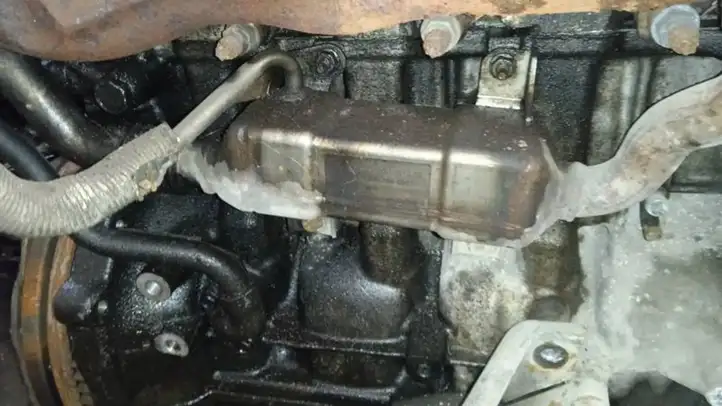 Toyota Corolla Verso AR10 (2004 - 2009) 256800R01000 Охладитель клапана EGR — фото 1
