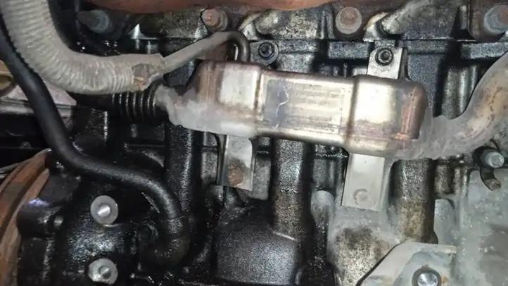 Toyota Corolla Verso AR10 (2004 - 2009) 256800R01000 Охладитель клапана EGR — фото 2
