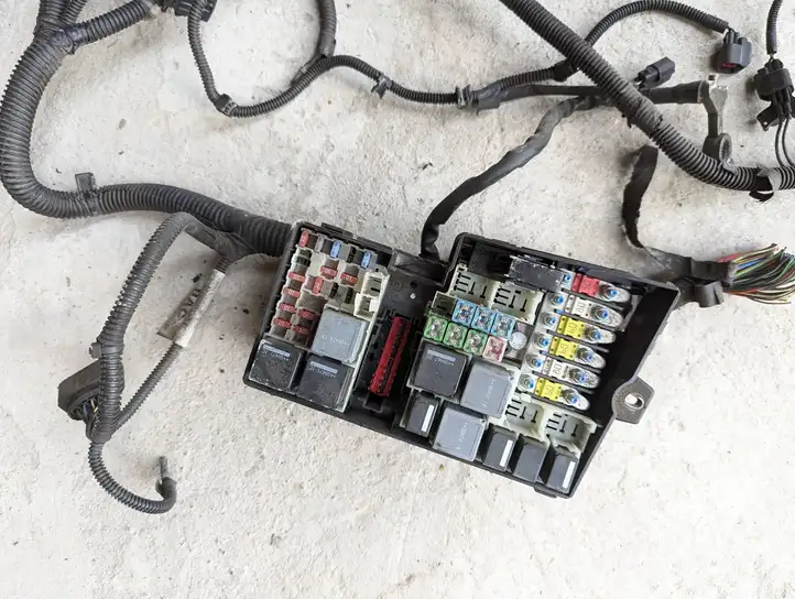 Ford Kuga I (2008 - 2012) 8V4T14K733 Блок предохранителей (комплект) — фото 7