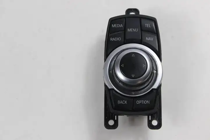 BMW 3 F30 F35 F31 (2012 - 2018) 9267955 Контроллер мультимедийной системы — фото 2