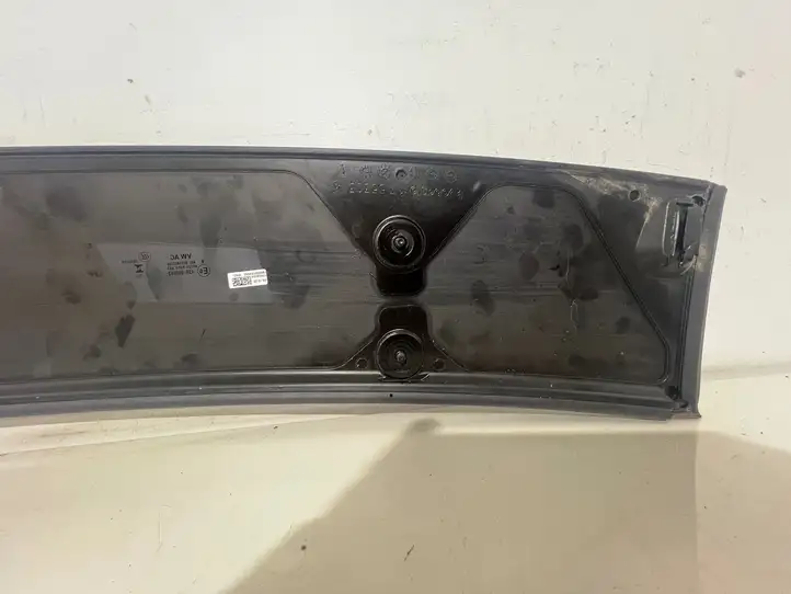 Volkswagen Taigo (2020 - ) 2G0877055 Накладка стоек лобового стекла — фото 8
