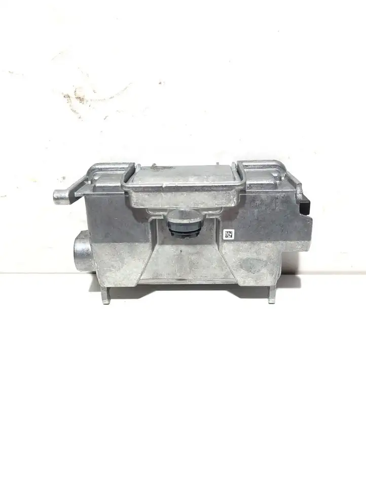 Audi A8 S8 D4 4H (2010 - 2014) 4H0907217A Камера в лобовом стекле — фото 1