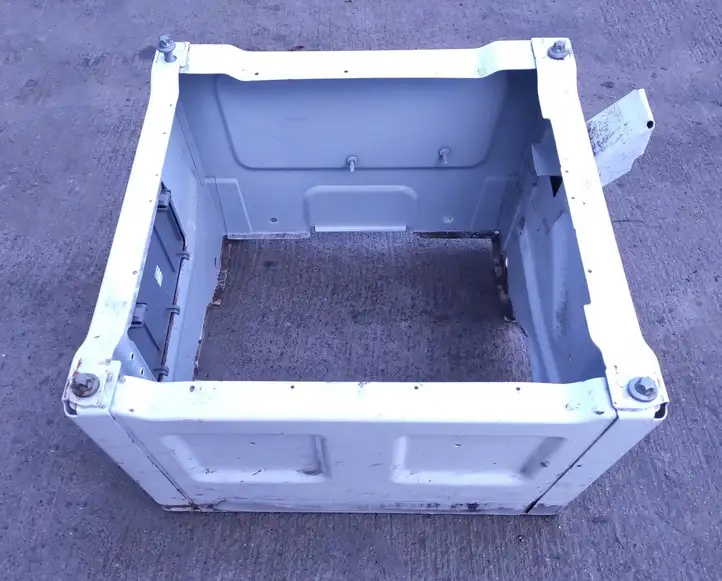 Volkswagen Crafter (2006 - 2016) Нижняя часть сиденья водителя — фото 4
