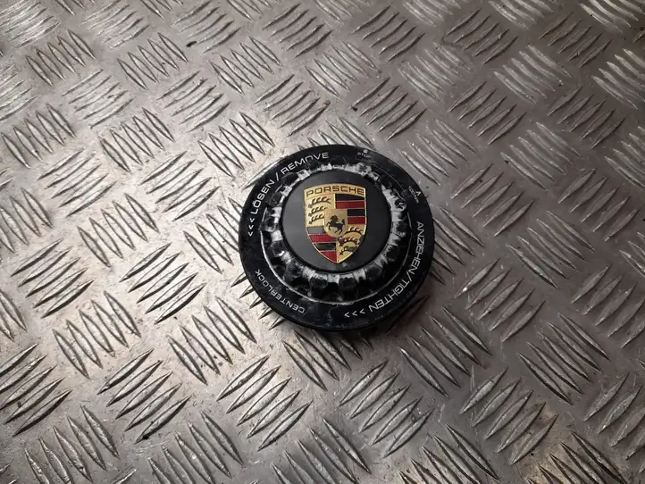 Porsche 911 991 (2011 - 2019) 99136118190 Колпачек колесных болтов — фото 1