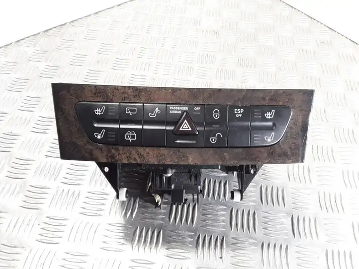 Mercedes-Benz E W211 (2002 - 2009) A2116800552 Другие включатели / ручки/ переключатели — фото 1