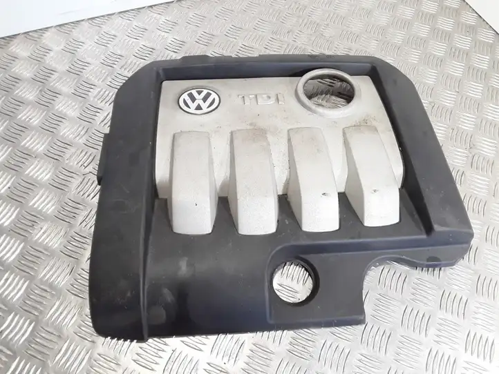 Volkswagen Golf V (2003 - 2009) 03G103925AN Крышка двигателя декоративная — фото 1