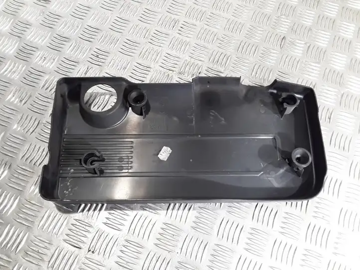 Opel Astra H (2004 - 2009) 55558825 Крышка двигателя декоративная — фото 2