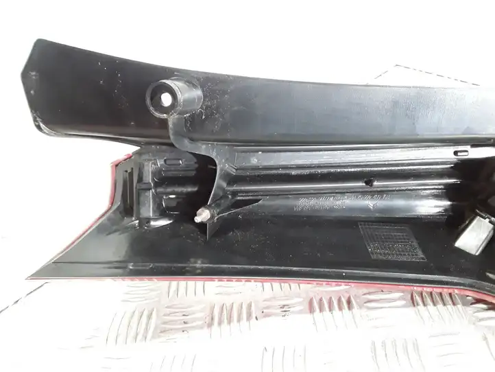 Citroen C4 I Picasso (2006 - 2013) PSA00946602 Задний фонарь в кузове — фото 4