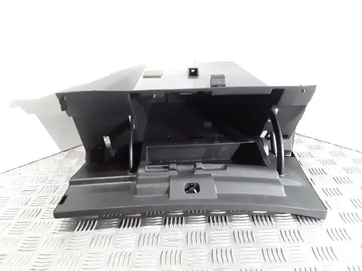 Nissan Qashqai (2006 - 2010) 68520JD900 Вещевой ящик — фото 2