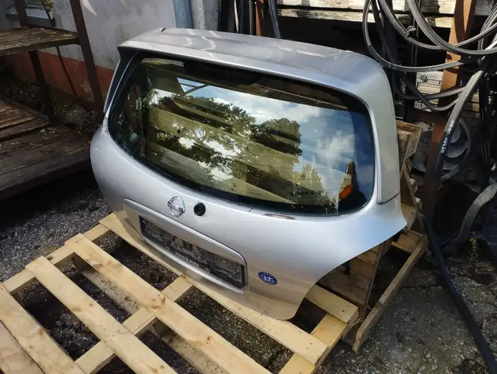 Nissan Almera N16 (2000 - 2010) Крышка багажника — фото 2