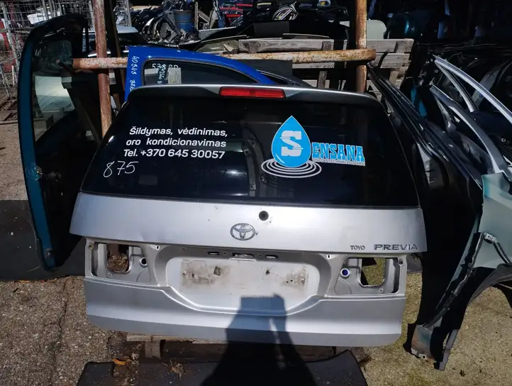 Toyota Previa (XR30, XR40) II (2000 - 2006) Крышка багажника — фото 1