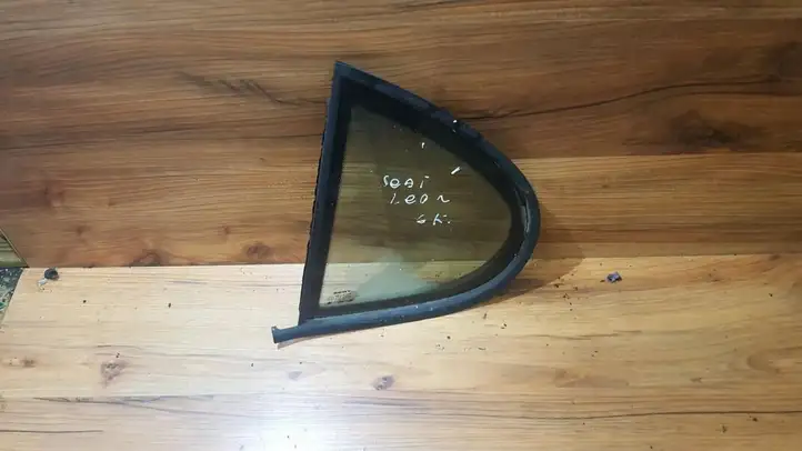 Seat Leon (1M) (1998 - 2006) 43R00048 Заднее боковое стекло — фото 1