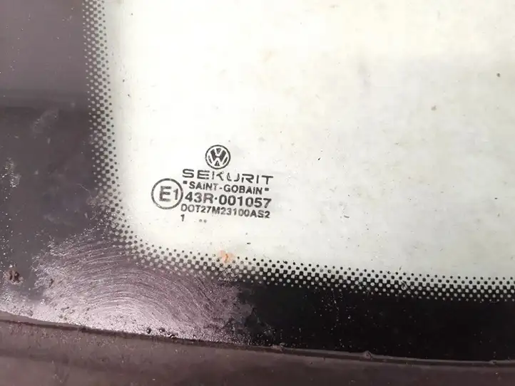 Volkswagen Polo III 6N 6N2 6NF (1994 - 2001) Заднее боковое стекло — фото 2
