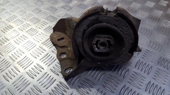 Mini One Cooper R50-53 (2000 - 2012) Втулка задней подвески (сайлентблок) — фото 1