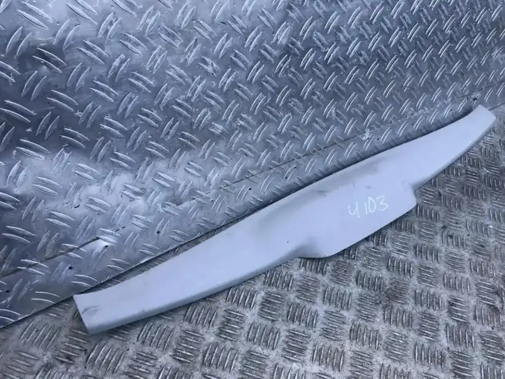 Toyota Avensis Verso (2004 - 2009) 6768744040 Прочие детали салона — фото 1
