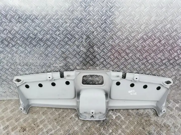 Toyota Yaris Verso (1999 - 2005) 7465052010 Прочие детали салона — фото 2