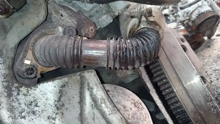 Opel Astra H (2004 - 2009) Трубка EGR — фото 2