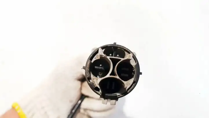 Opel Signum (2002 - 2008) Прочая электропроводка — фото 4