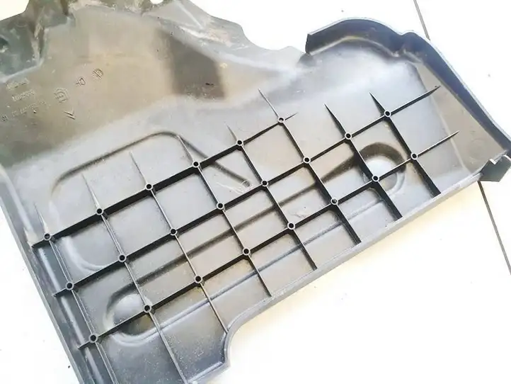 Citroen C5 (2001 - 2004) 9632647780 Крышка ящика аккумулятора — фото 3